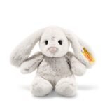 Steiff Hoppie Hase 18 cm hellgrau, Plüschtier Hase mit Schlappohren, Soft Cuddly Friends, flauschiges Stofftier zum
